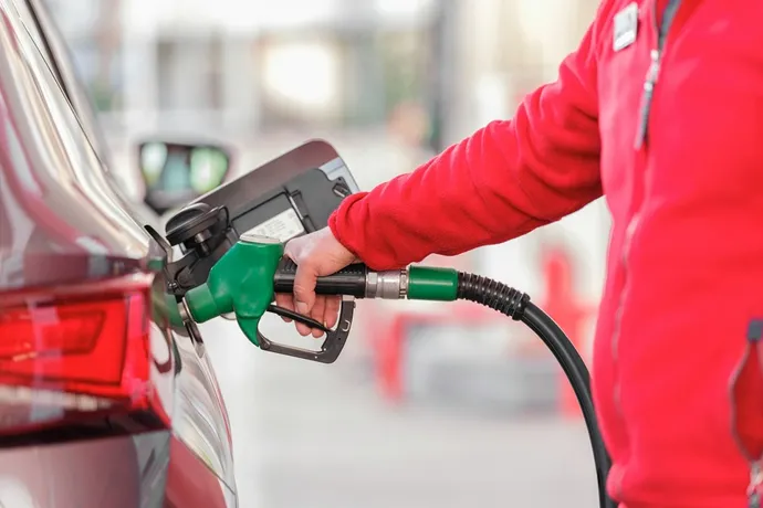 Les prix à la pompe ont augmenté depuis le début du conflit au Moyen-Orient