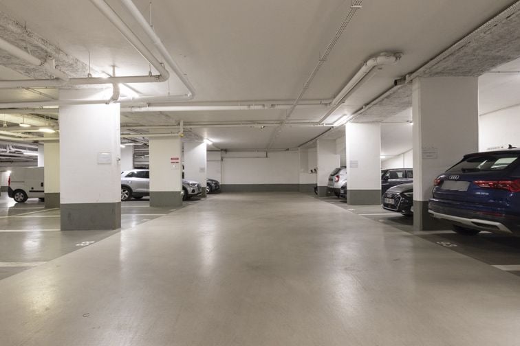 Parking Métro Franklin D. Roosevelt - avenue Matignon - Paris 8 15 avenue Matignon