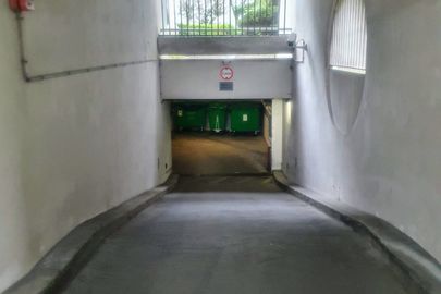 Parking Médiathèque de l'ESRA - rue lecourbe - Paris 15