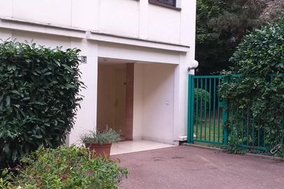 Parking Métro rue des Boulets - rue de Montreuil - Paris 11