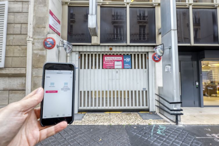 Parking Blanche - rue Chaptal - Paris 9 location