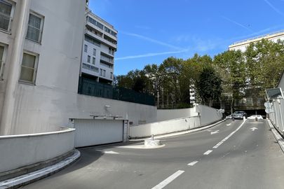 Parking RER Nanterre-Préfecture - 138 rue salvador alléeende