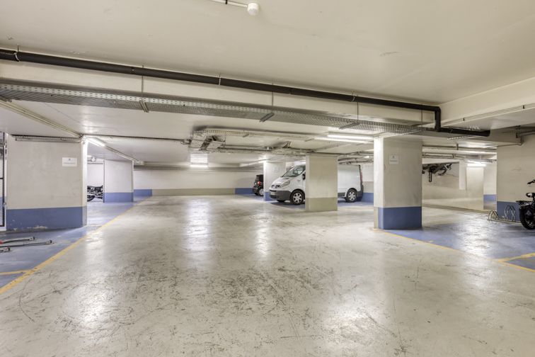 Parking Métro Grands Boulevards - rue Montmartre - Paris 2 location mensuelle