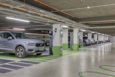 Parking Métro Les Sablons - avenue Charles de Gaulle - Neuilly sur Seine