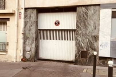 Parking 6 place d'Italie - Paris