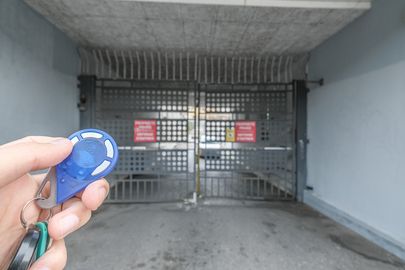 Parking Lycée Saint-Charles - rue Bénédit - Marseille 4