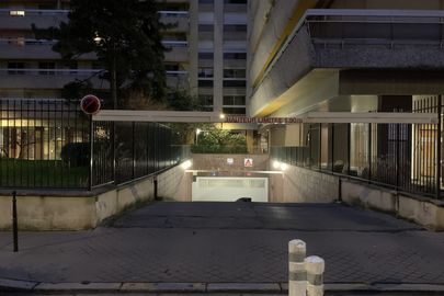 Parking 12 rue de la Belle Feuille - Boulogne Billancourt