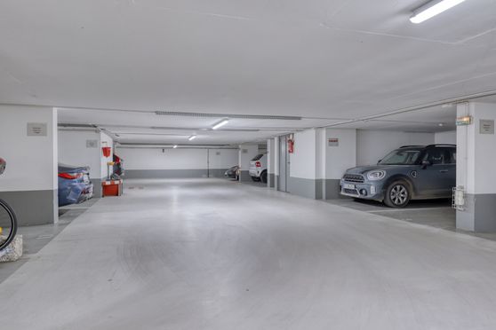 Vignette parking Métro Boissière - avenue Kléber - Paris 16