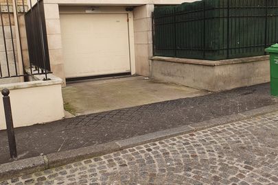 Parking 30 rue Calmels Prolongée - Paris