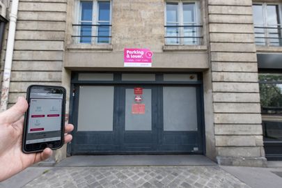 Parking 27 quai de la Tournelle - Paris 5