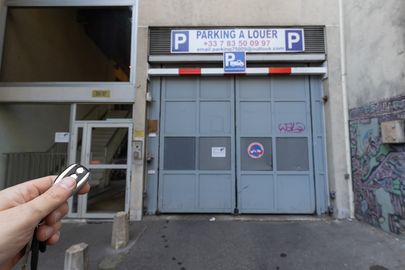 Parking rue Marguerite de Rochechouart - Paris 9