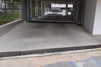 Parking 78 boulevard Godard, 33300 Bordeaux