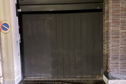 Parking Métro Félix Faure - 89 rue de L'Église - Paris 15