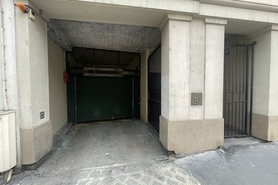 Parking Square Louis XIII - rue de Turenne - Paris 4