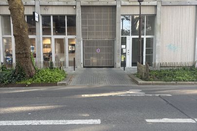 Parking Centre médical La Grue Jaune - 52 boulevard de L'estuaire - Nantes