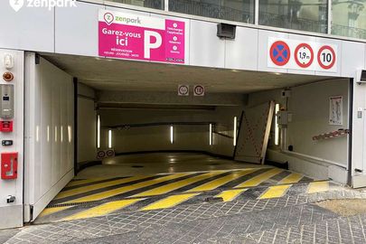 Parking Paris - rue Théodore Deck - Cimetière de Vaugirard