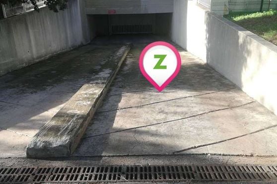 Vignette parking Marseille - Saint-Henri - Cinéma Alhambra