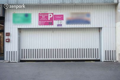 Parking Paris - Parc des Buttes-Chaumont - rue de Meaux