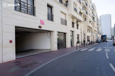 Parking Levallois - Gare de Clichy-Levallois - Student Village