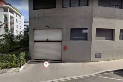 Parking Lyon - Gorge de Loup - Studéa