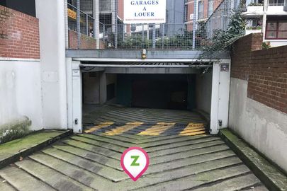 Vignette parking Villeneuve d'Ascq - Centre commercial V2 - Hôtel de ville