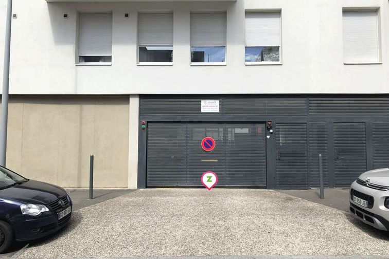 Dijon - Junot avenue Drapeau - Junot - Parking réservable en ligne - Dijon