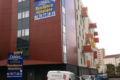 Parking Lyon - Hôpital Desgenettes - Odalys