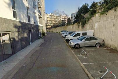 Parking Poissy - Fernand Lefebvre - Golf Saint-Germain