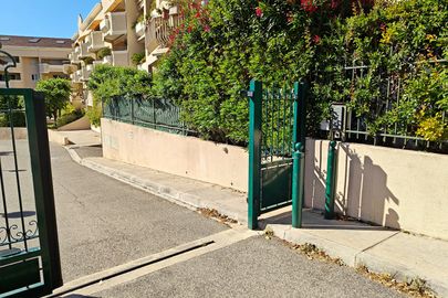 Parking Parc de la redonne - 72 traverse Parangon - Marseille 8