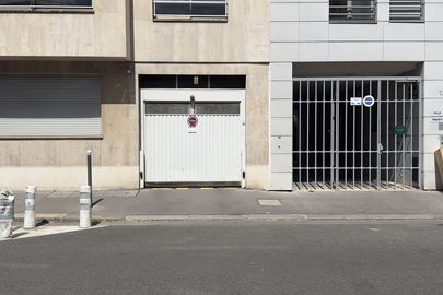 Parking Dr Julien Lahmar Chirugien ORL - 14 rue du Capitaine Ménard - Paris 15