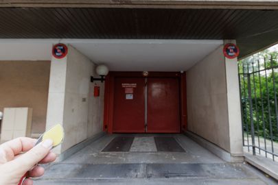 Parking Parc de jeux - rue Bayen - Paris 17