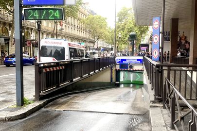 Parking 48 boulevard Haussmann - place 606B
