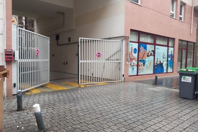 Parking Tramway Faubourg de l'Arche - avenue Puvis de Chavannes - Courbevoie