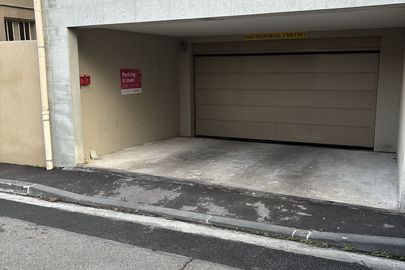 Parking Medsoins 77 Prado - boulevard de la Pérouse - Marseille 8
