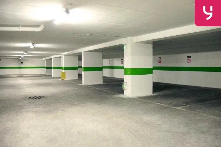 location parking grasse