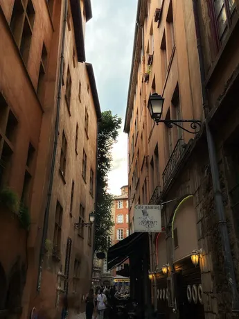 vieux-lyon-rue
