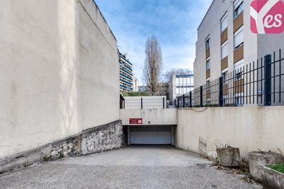 Parking Métro Boulogne Pont de Saint-Cloud - rue de Silly