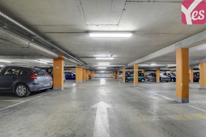 Parking Stalingrad - MK2 quai de Loire - Paris