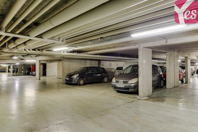 Parking Mairie du 11e - Voltaire - Paris
