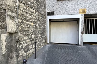 Parking Métro Ledru-Rollin - rue de Charonne - Paris 11