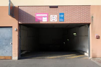 Parking Tramway Butte du Chapeau Rouge - rue Delteral - Le Pré Saint Gervais