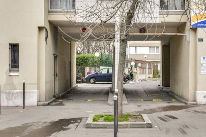 Parking Volontaires - Gare Montparnasse - Paris 15