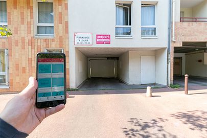 Parking École maternelle Pierre Mendès France - rue de Novi Beograd - Créteil