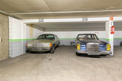 Parking Colonel Fabien - rue des chaufourniers - Paris 19