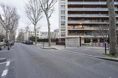Parking Lycée Sainte-Marie - rue Parmentier - Neuilly sur Seine