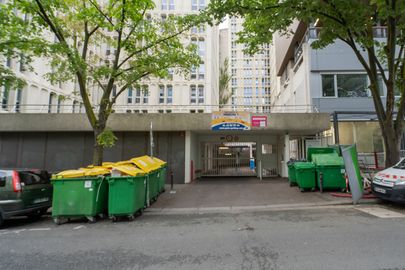 Parking Place d'Italie - rue Albert Bayet - Paris 13