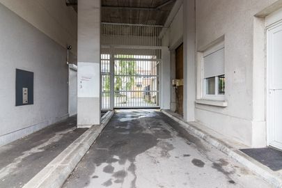 Parking École Saint-Louis - rue Parmentier - Lille